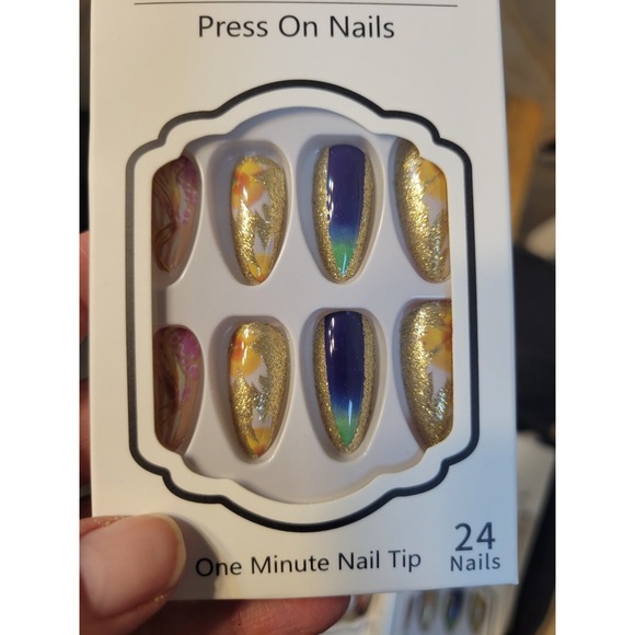 Press On Nails Lot Of 54 Packs Of Nails New Random Shapes And Sizes - Picture 3 of 16